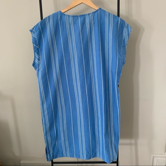 Blue cover up - Picture 3 of 3